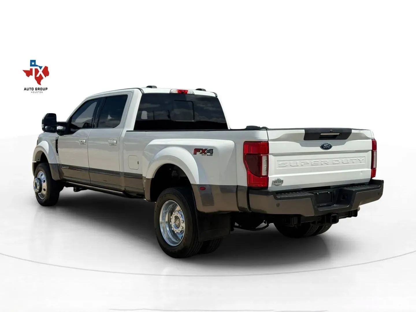 Used 2020 Ford F450 King Ranch w/ King Ranch Ultimate Package image 4