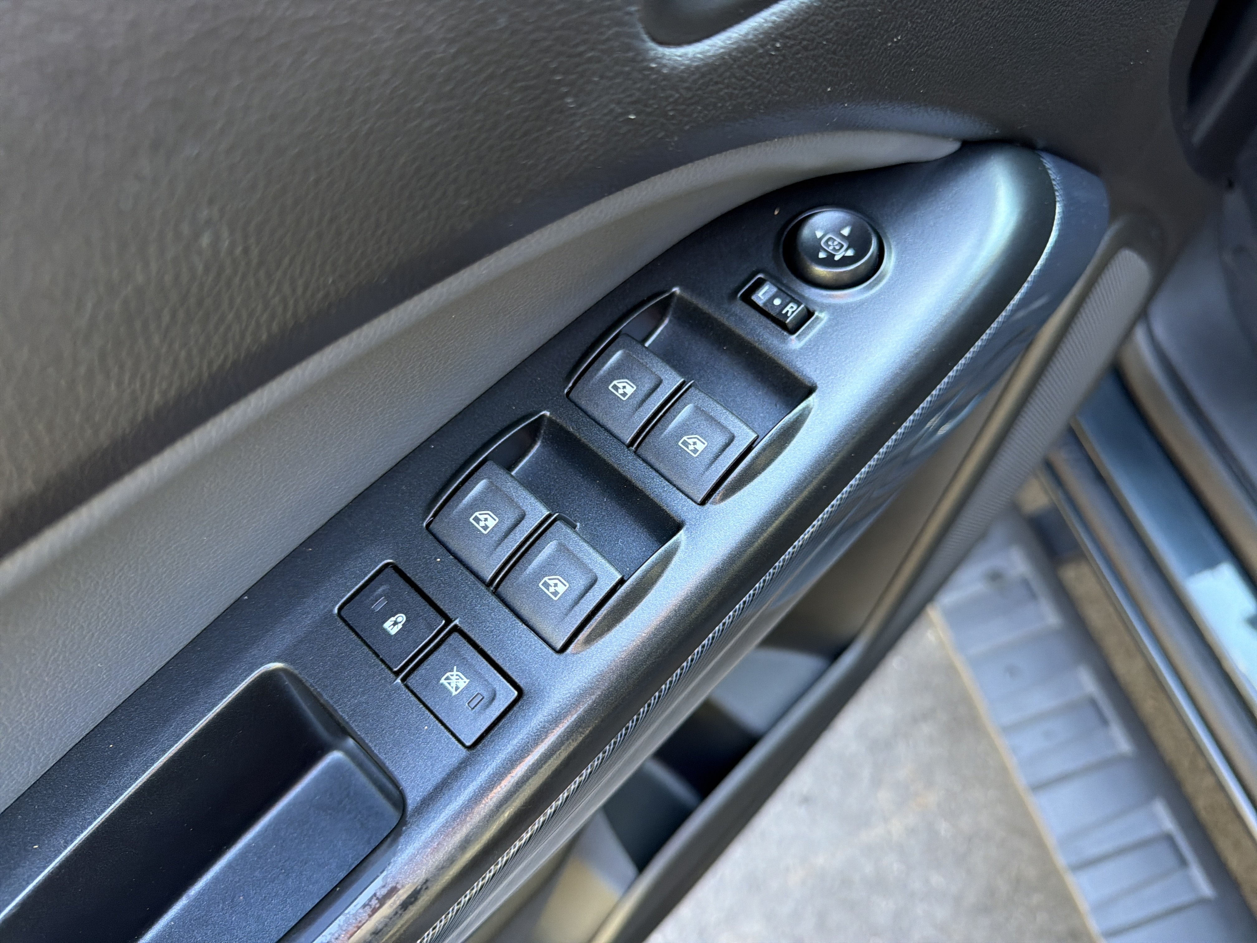 Used 2018 Chevrolet Colorado Z71 RWD image 15