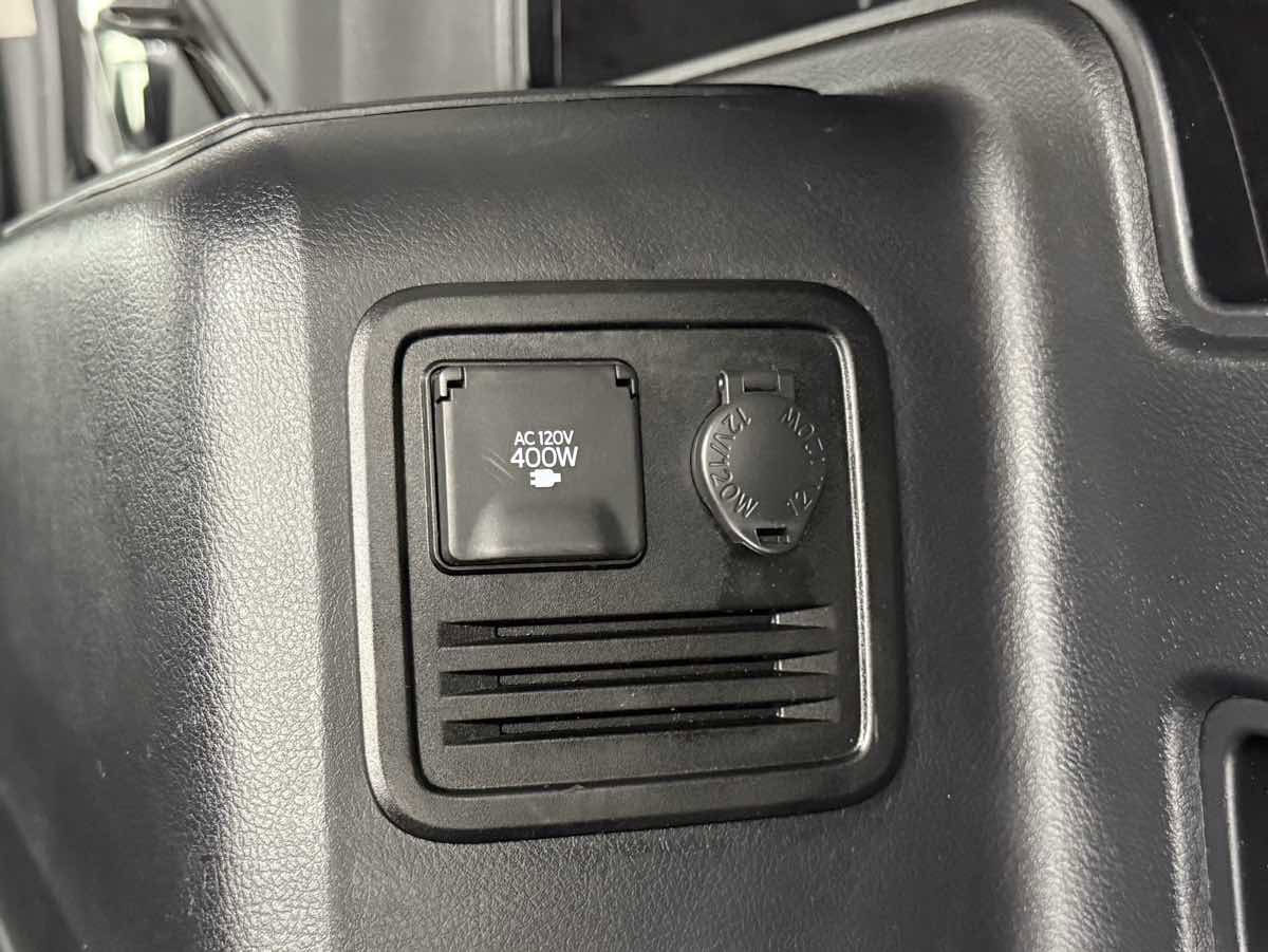 Used 2024 Toyota 4Runner TRD Off-Road image 27