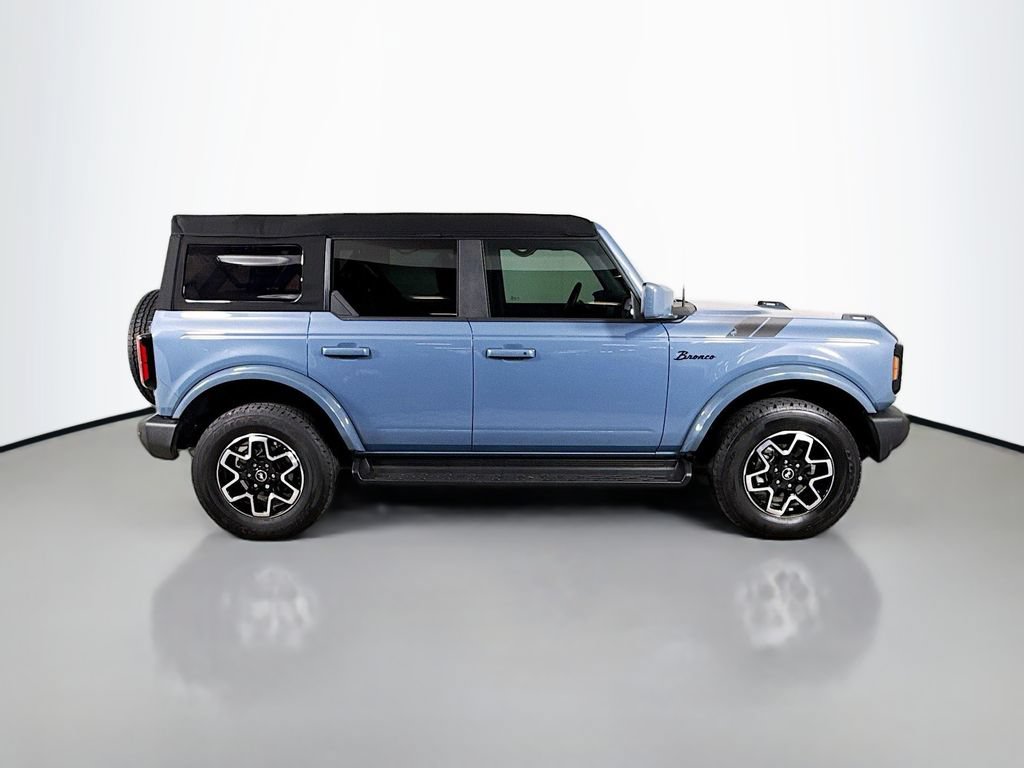 Used 2025 Ford Bronco Outer Banks AWD/4WD image 4