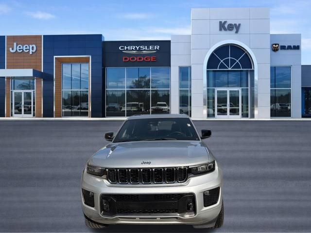 Used 2022 Jeep Grand Cherokee Overland w/ Luxury Tech Group IV video 2