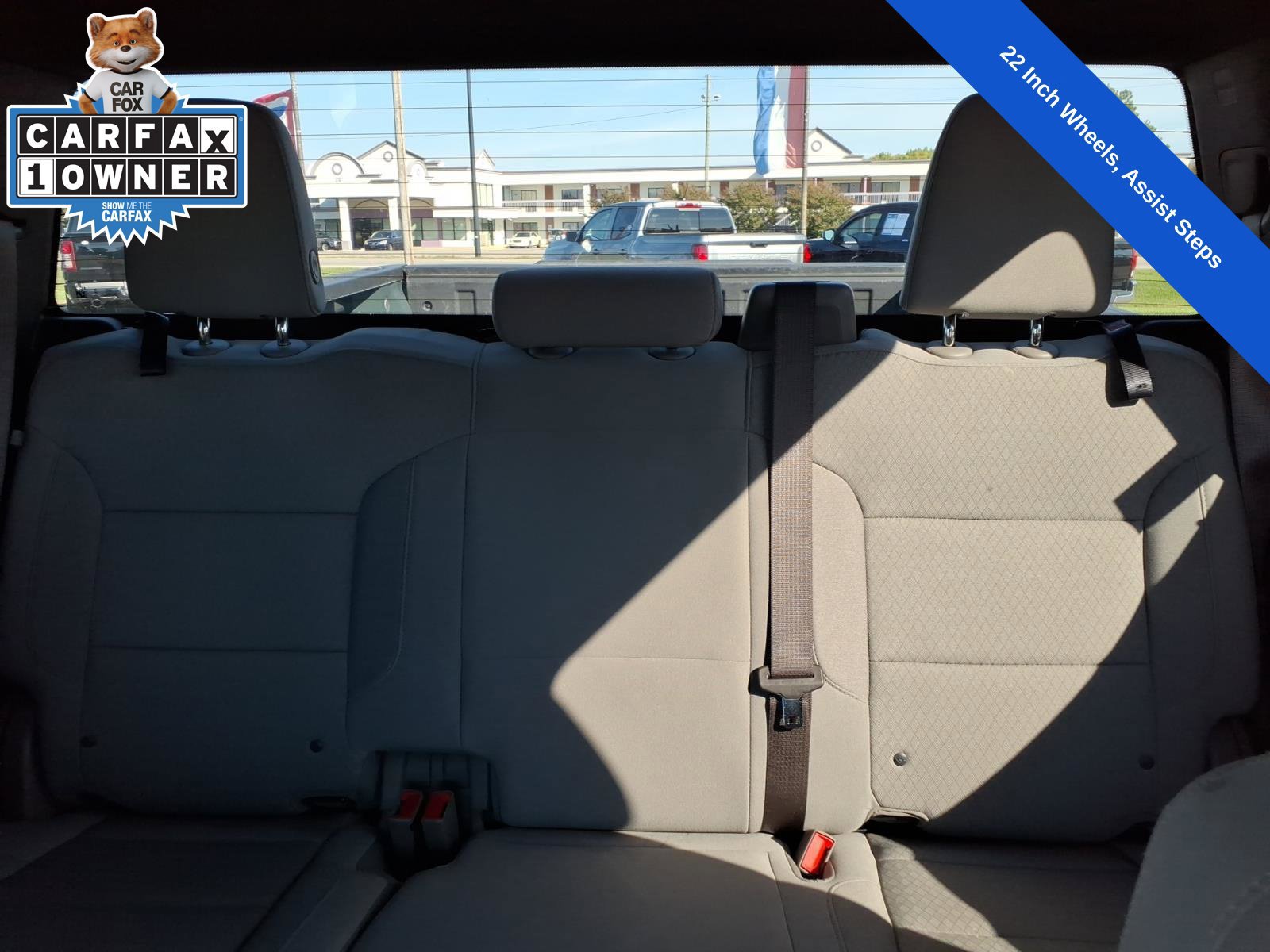 Used 2025 Chevrolet Silverado 1500 LT RWD image 20