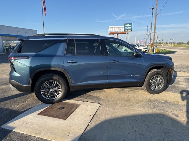 New 2026 Chevrolet Traverse LT w/ Driver Confidence Package image 8