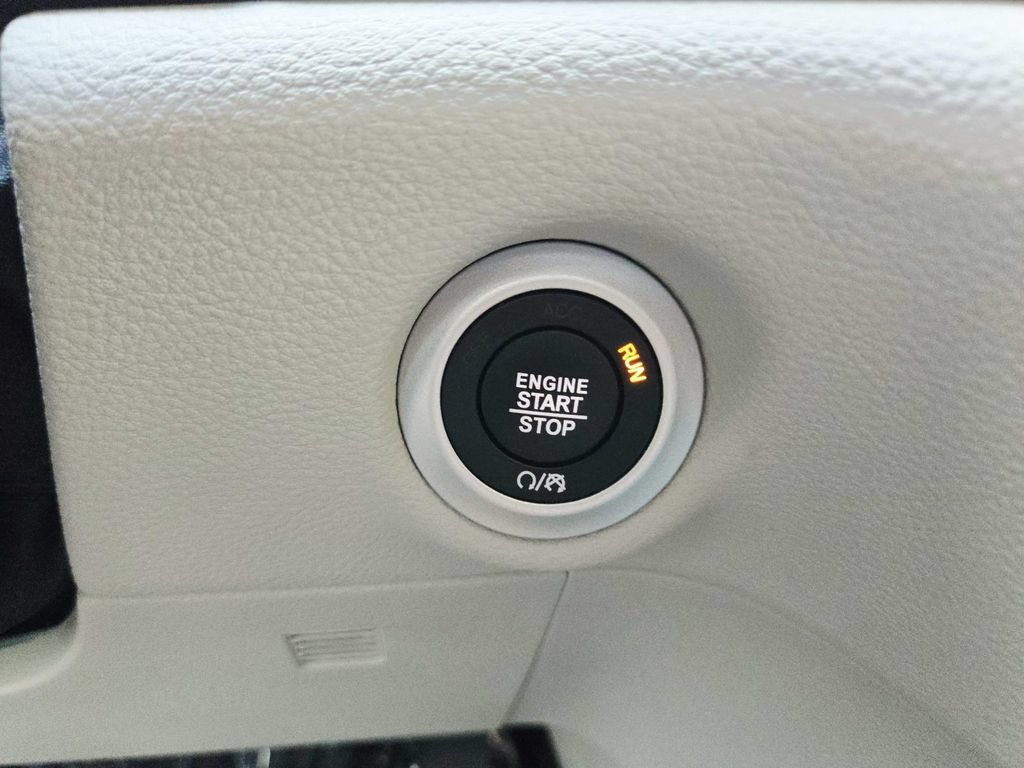 Used 2024 Chrysler Pacifica Touring-L w/ Road Tripper Package FWD image 34