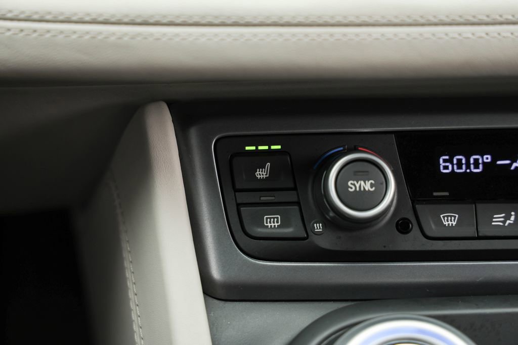 Used 2016 BMW i8 AWD/4WD image 10