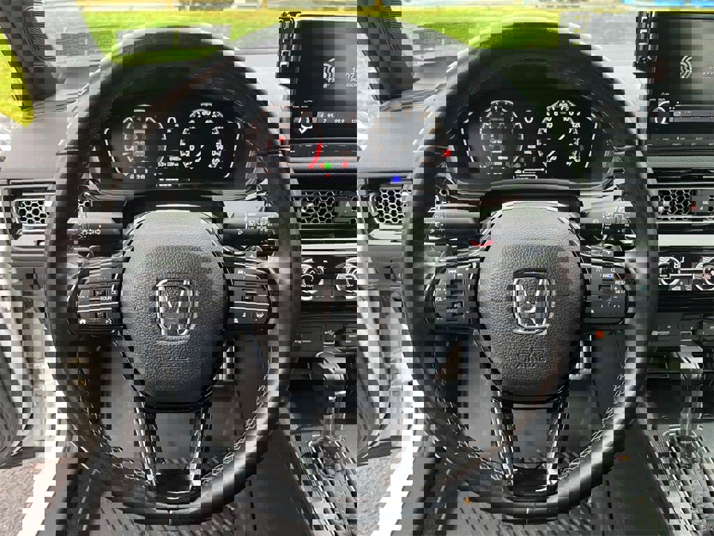 Used 2022 Honda Civic Sport image 14