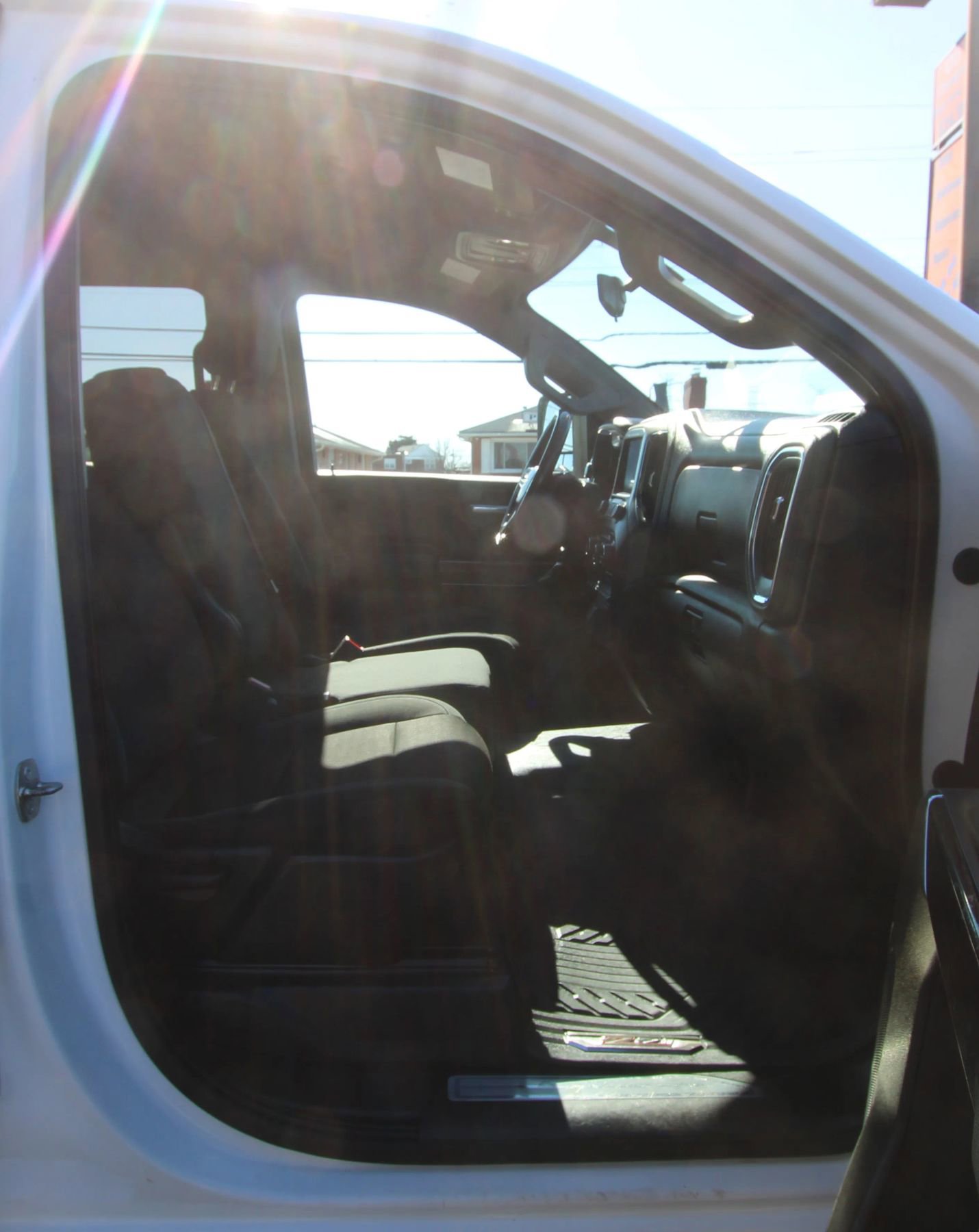 Used 2023 Chevrolet Silverado 2500 LT w/ Convenience Package image 10