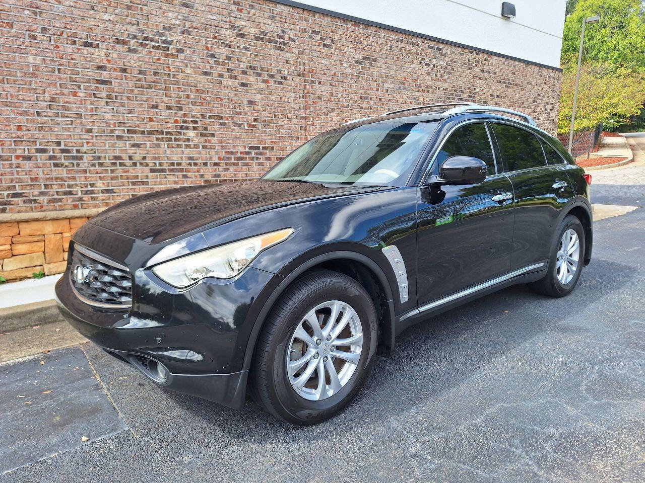 Used 2011 INFINITI FX35 2WD w/ Premium Pkg