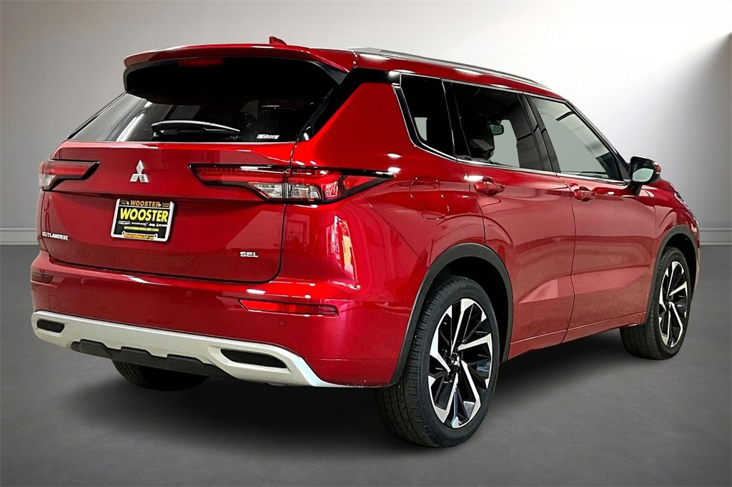 Used 2022 Mitsubishi Outlander SEL image 5