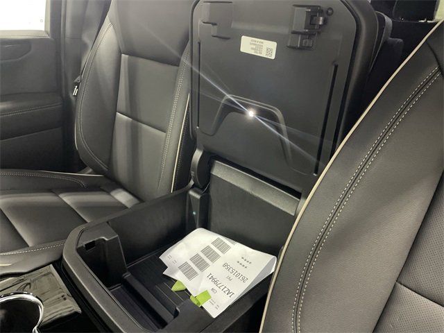 New 2026 GMC Yukon Elevation image 26