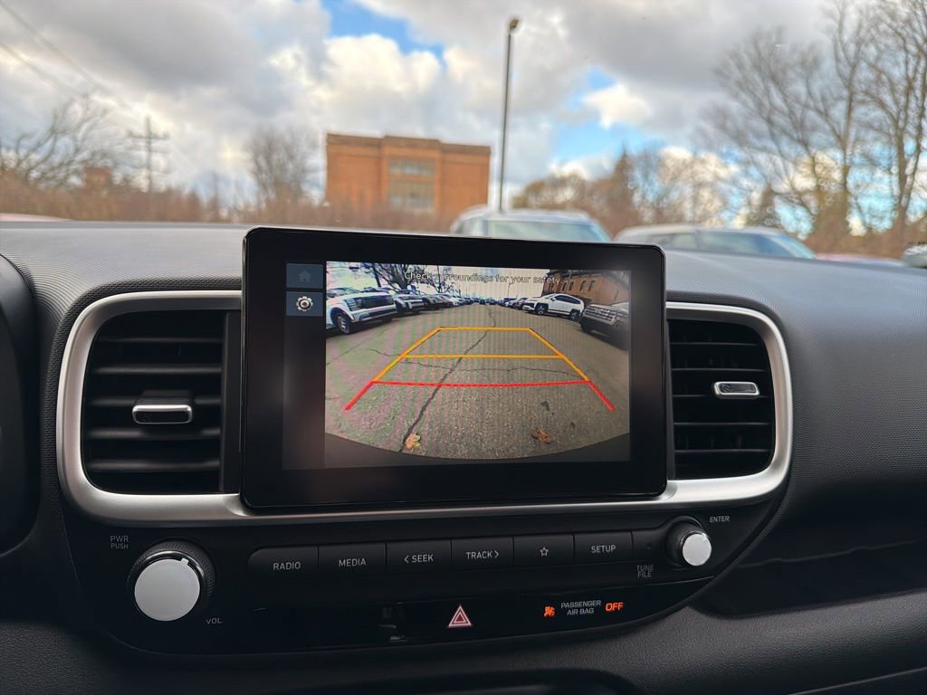 New 2026 Hyundai Venue SE image 22