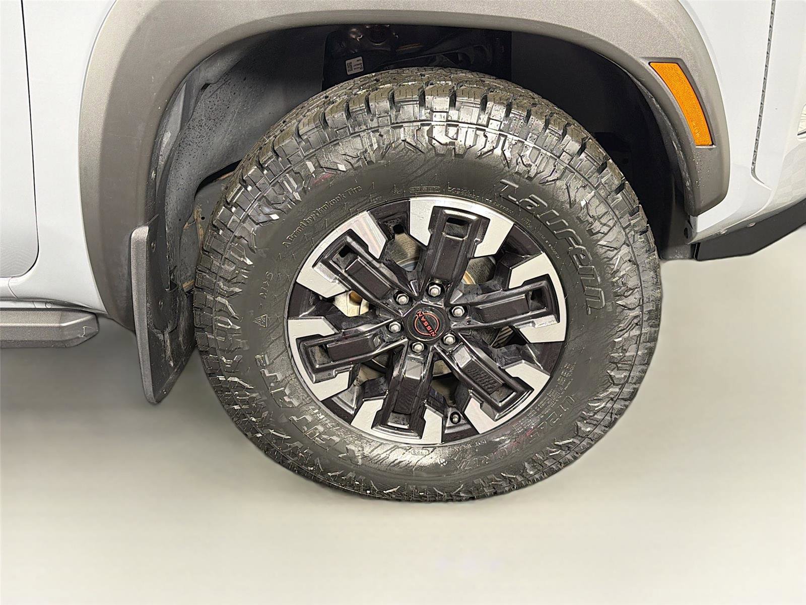 Used 2022 Nissan Frontier PRO-4X AWD/4WD image 34