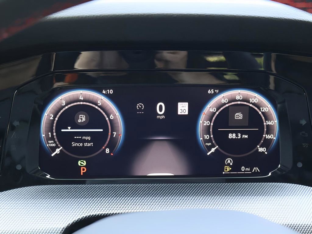 Used 2025 Volkswagen GTI SE image 29