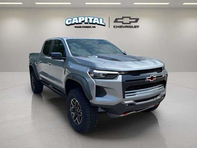 Used 2024 Chevrolet Colorado ZR2 image 9