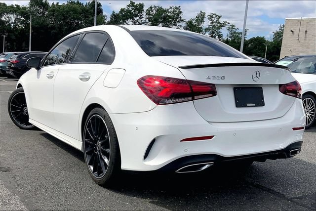 Used 2019 Mercedes-Benz A 220 w/ AMG Line image 3
