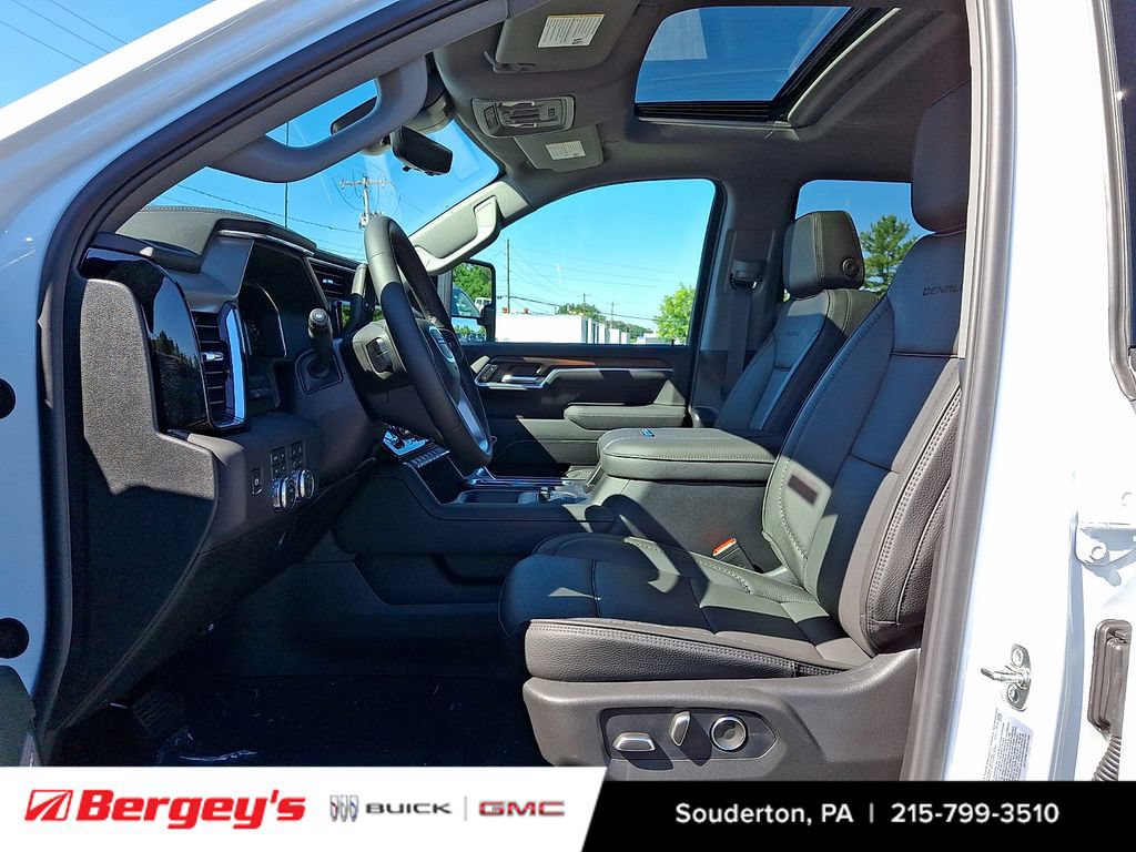 New 2026 GMC Sierra 2500 Denali w/ Denali Reserve Package AWD/4WD image 10