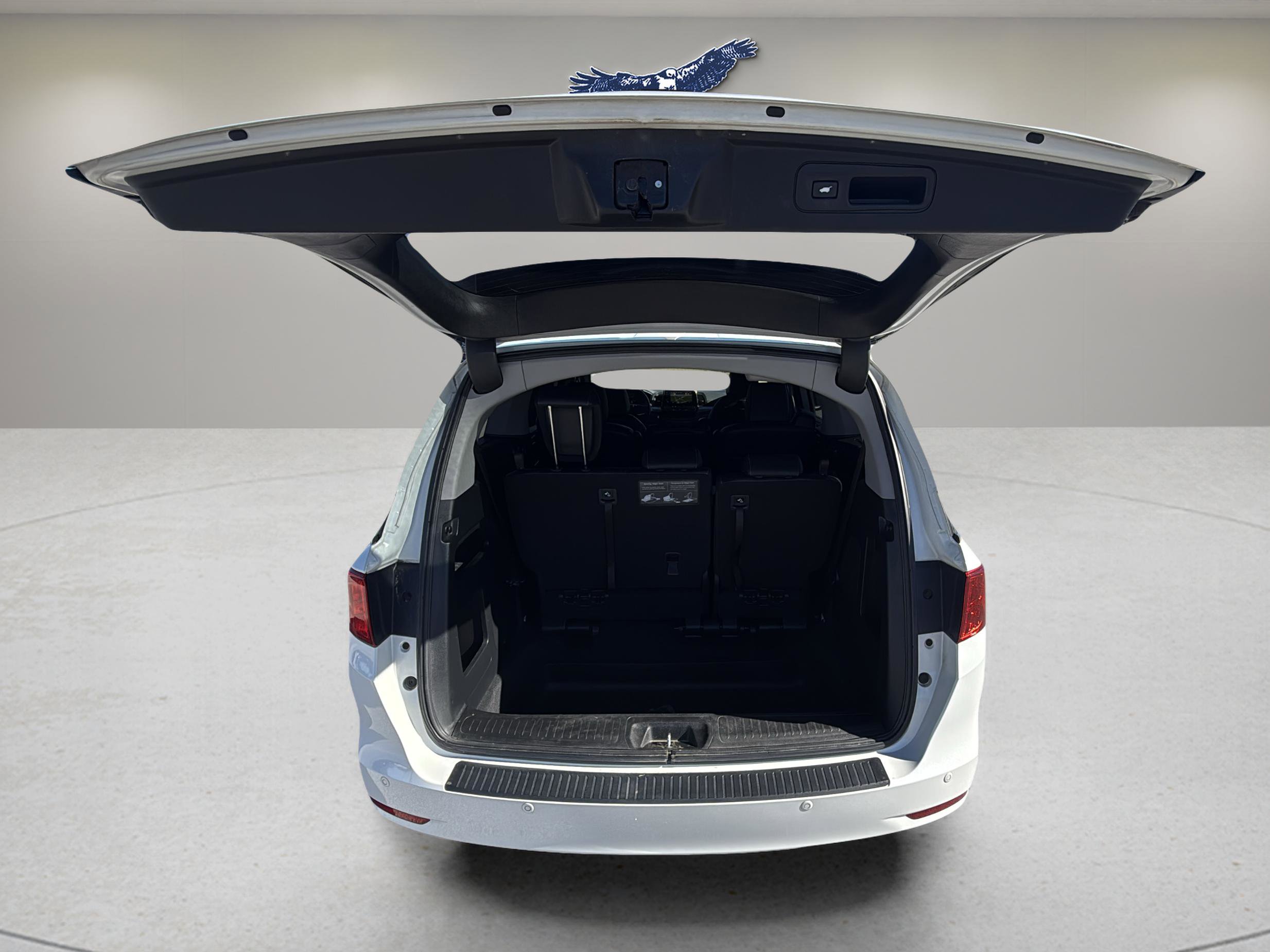 Used 2023 Honda Odyssey Touring image 16
