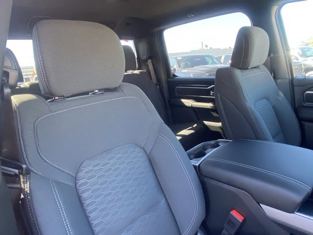 New 2026 RAM 1500 4x4 Crew Cab image 30