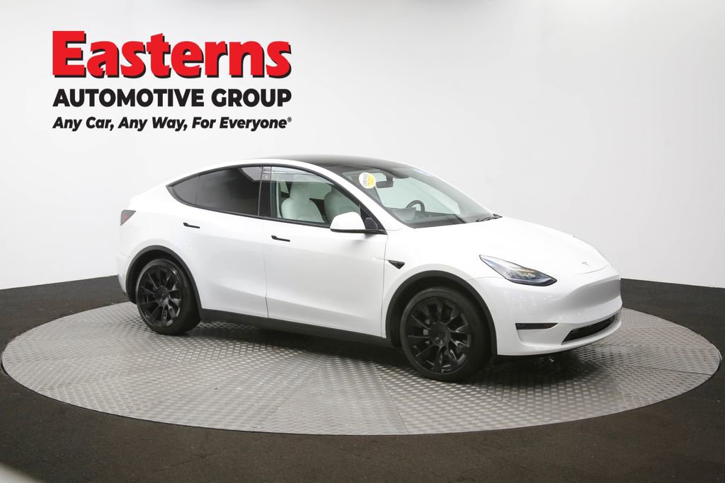 Used 2020 Tesla Model Y Long Range image 44