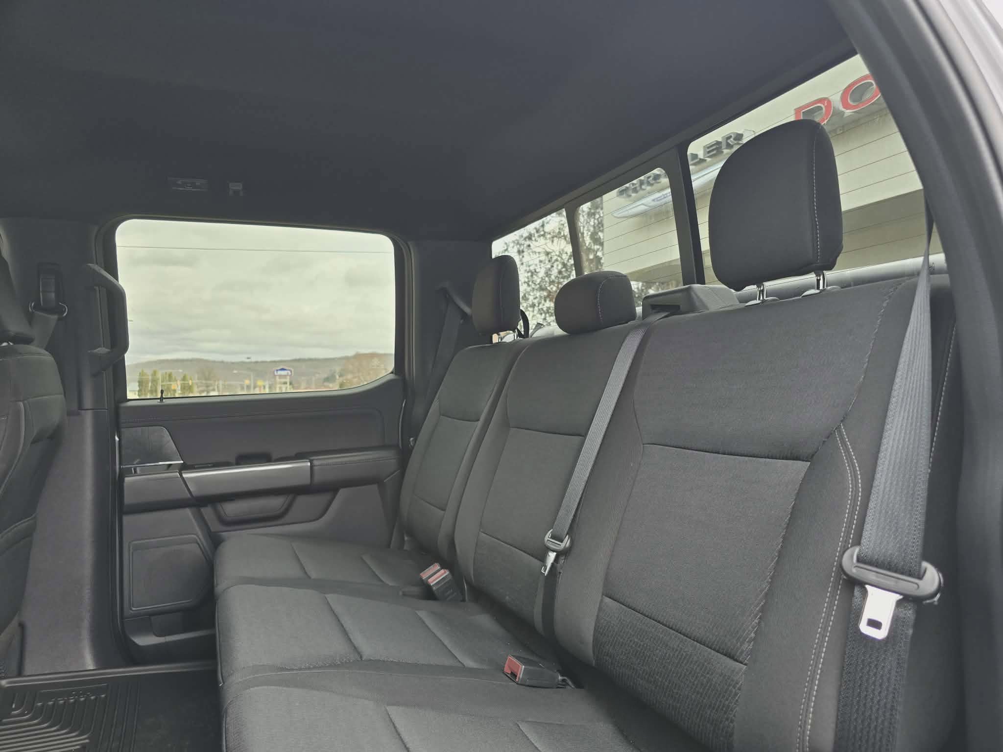 Used 2022 Ford F150 XLT w/ Equipment Group 302A High image 12