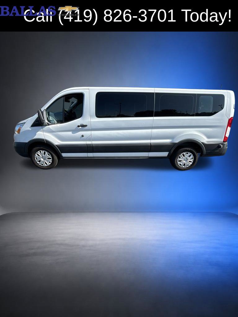Used 2017 Ford Transit 350 XLT RWD image 3