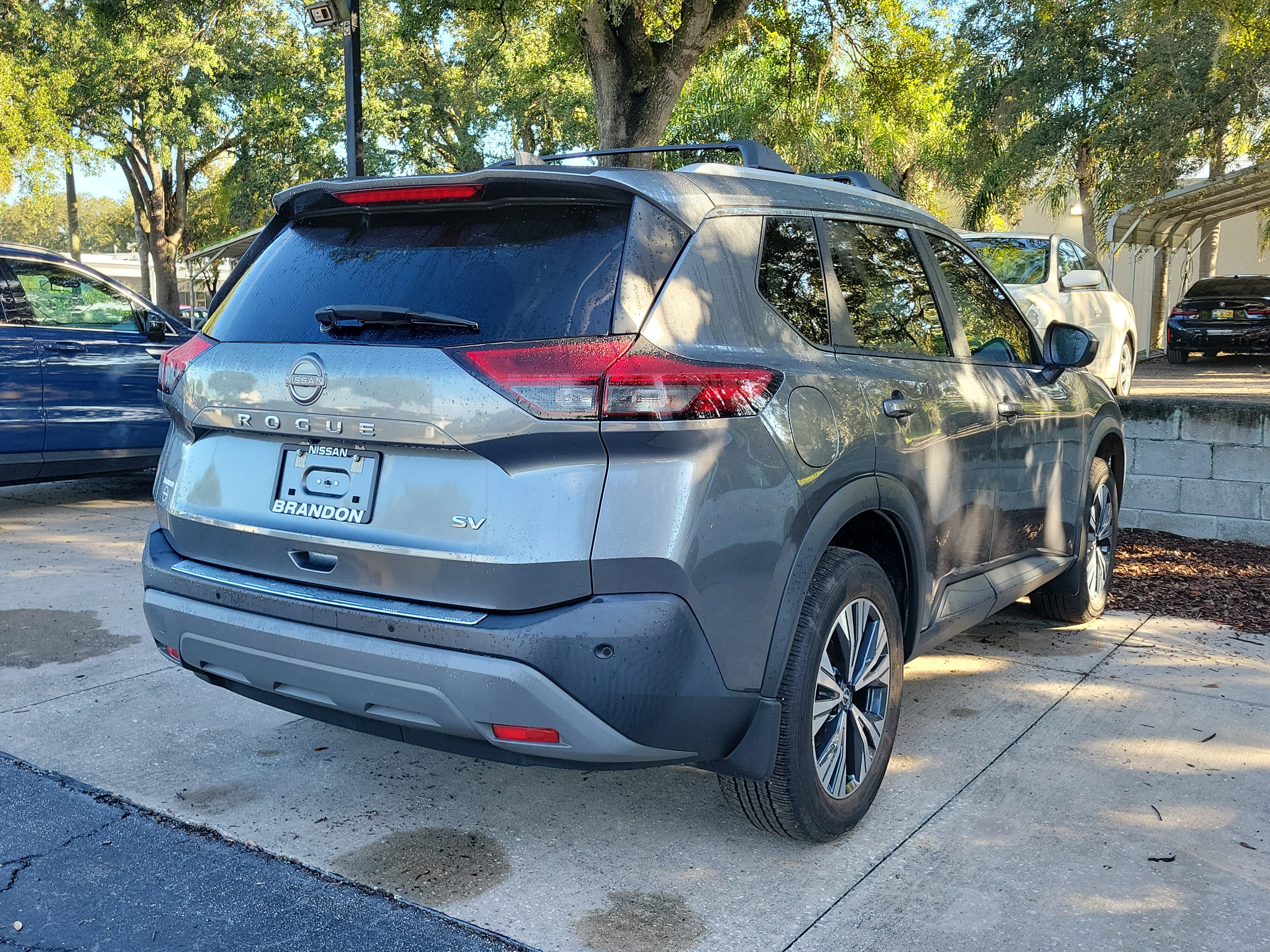 Certified 2023 Nissan Rogue SV w/ SV Premium B Package FWD image 8