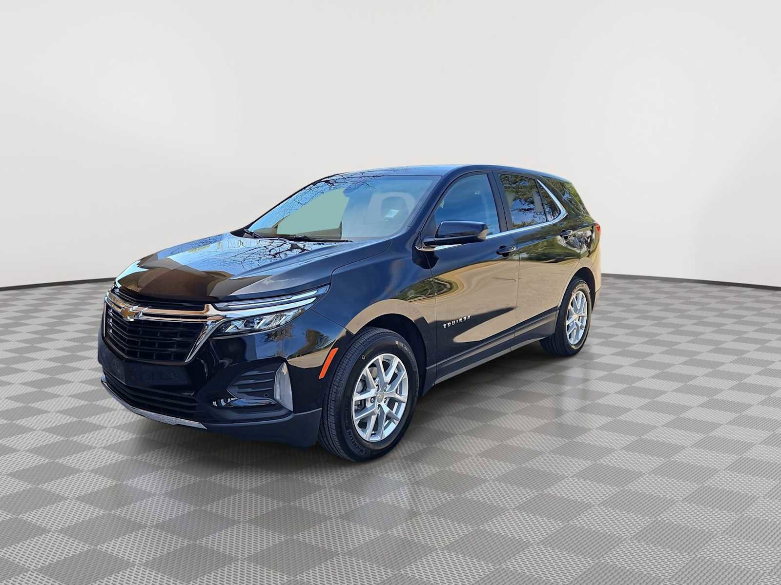 Certified 2024 Chevrolet Equinox LT image 4