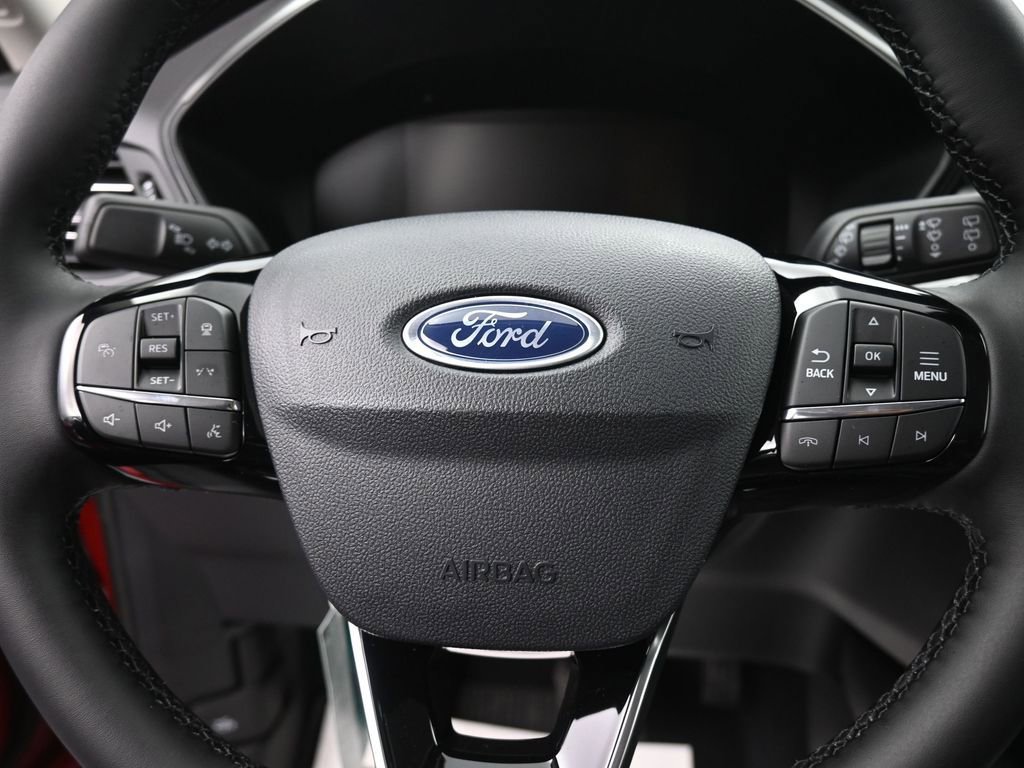 New 2026 Ford Escape SE w/ Class II Trailer Tow Package image 15