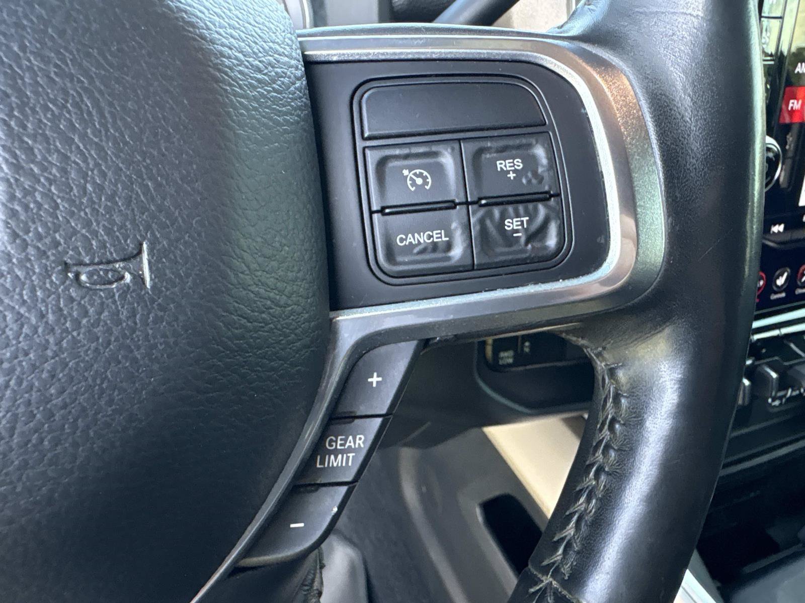 Used 2019 RAM 2500 Laramie AWD/4WD image 31