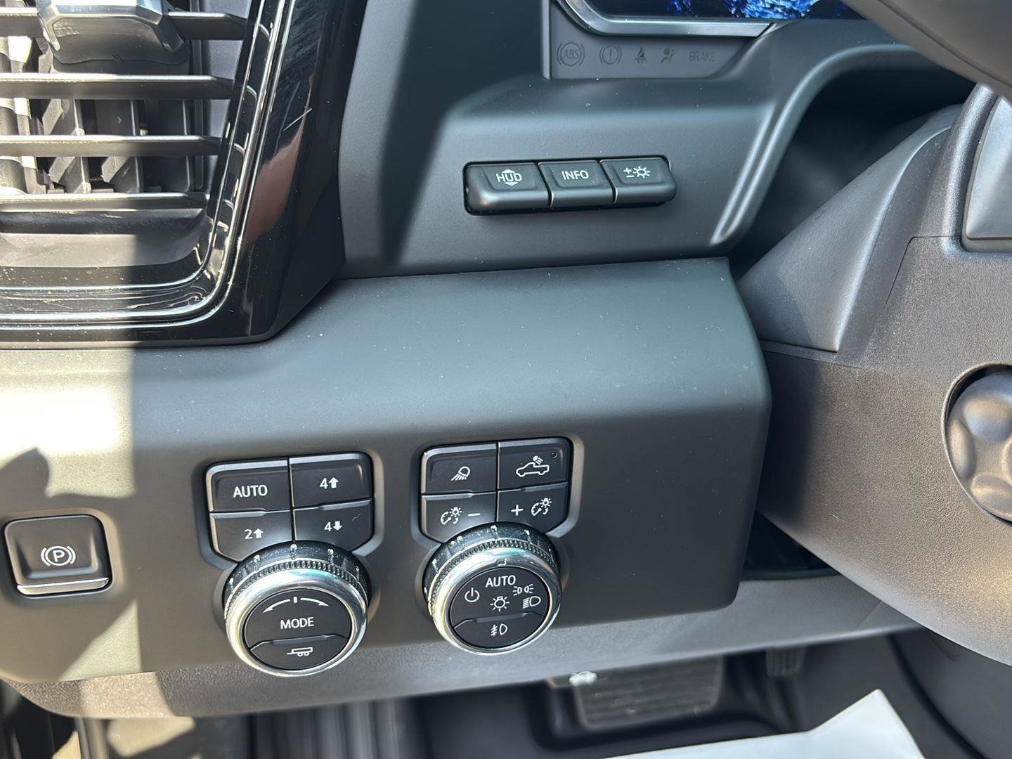 Certified 2024 GMC Sierra 1500 AT4X image 27