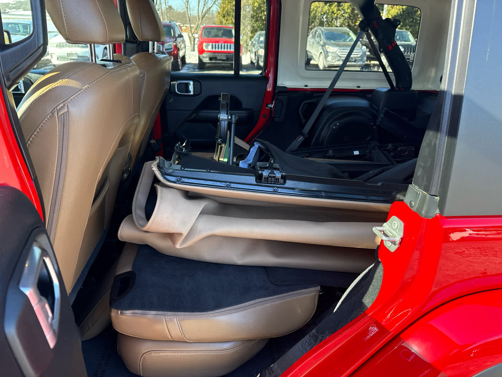 Used 2022 Jeep Wrangler Unlimited Sahara w/ Dual Top Group image 13