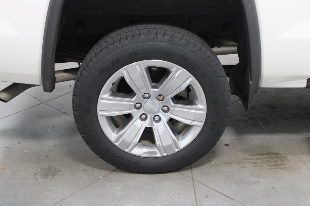 Used 2018 GMC Sierra 1500 SLT AWD/4WD image 16