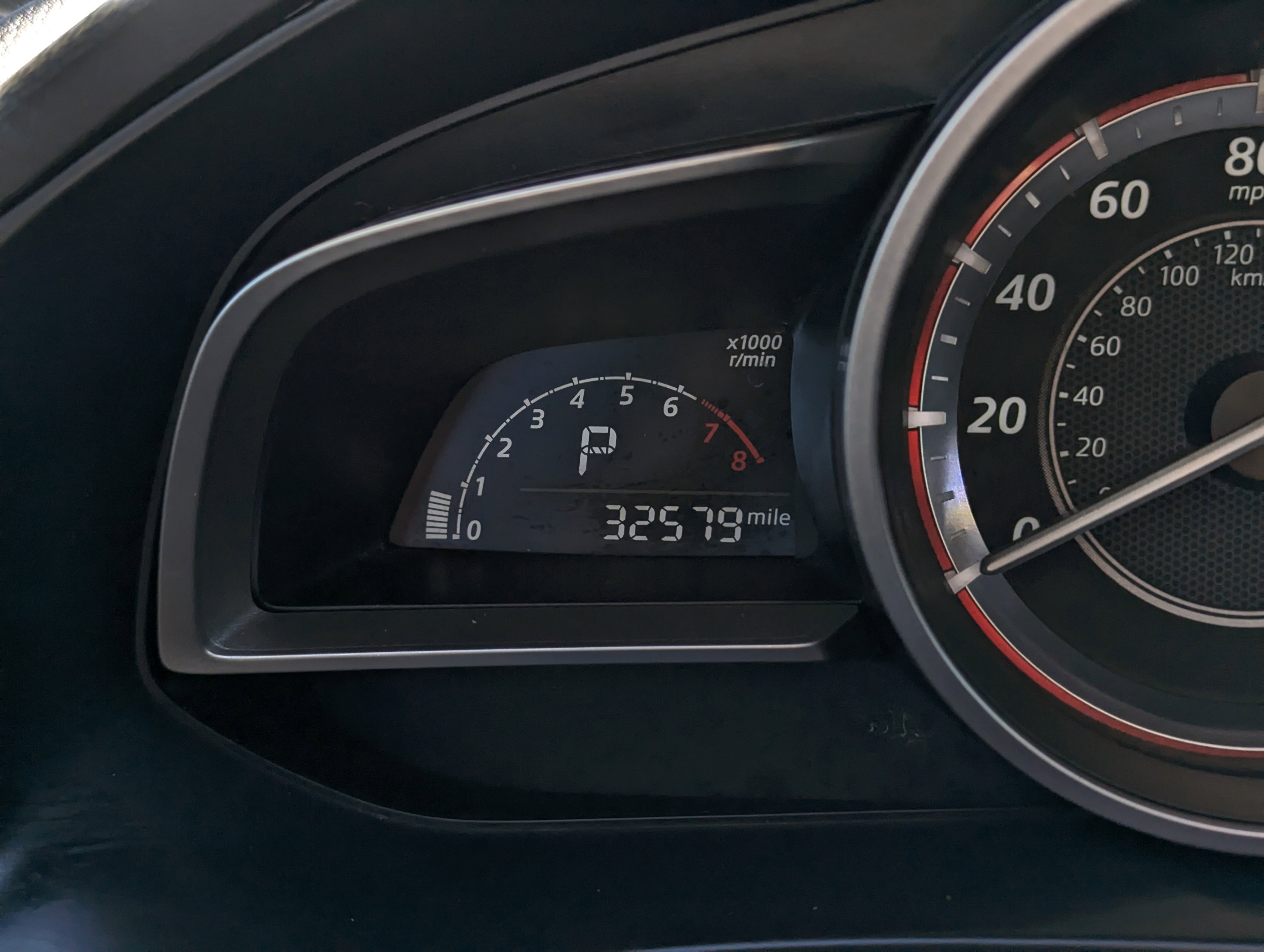 Used 2016 MAZDA MAZDA3 i Grand Touring image 13