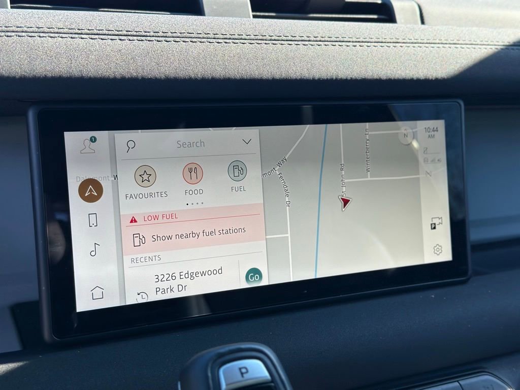 Used 2023 Land Rover Defender 90 S image 30