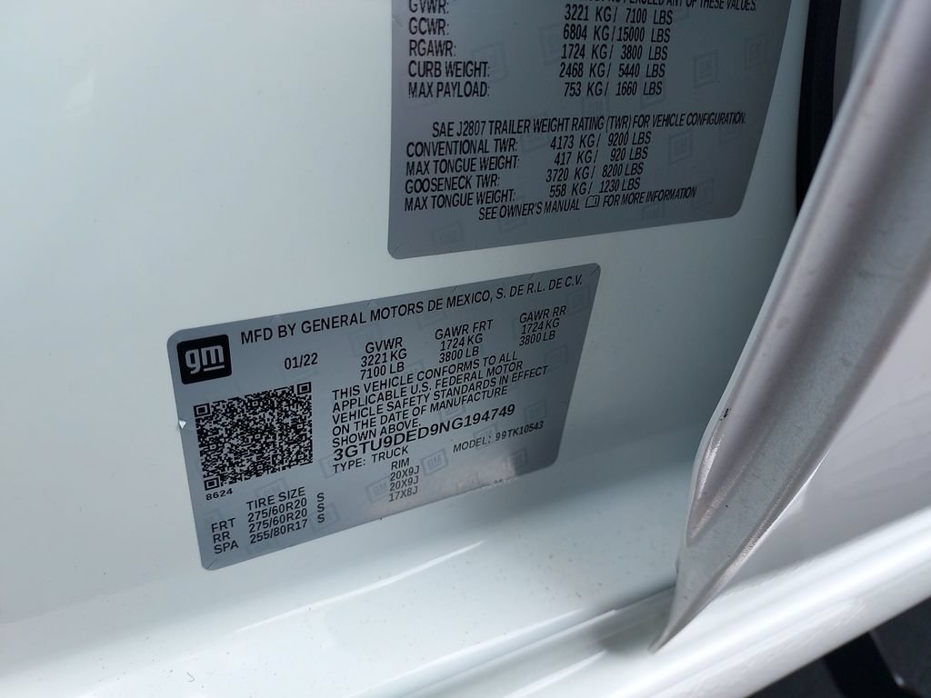 Used 2022 GMC Sierra 1500 SLT AWD/4WD image 24
