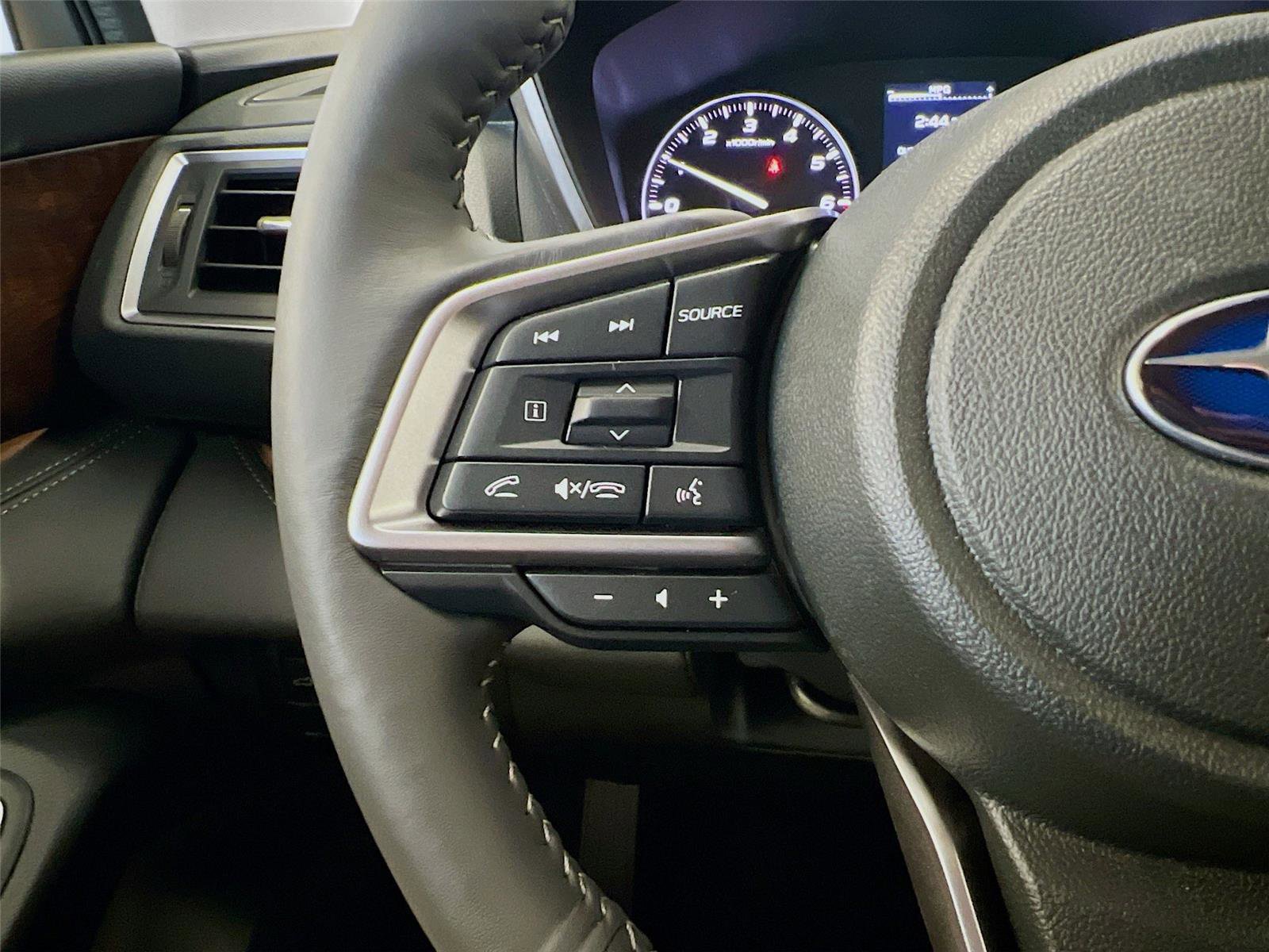 New 2025 Subaru Ascent Touring image 34