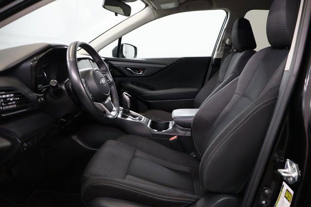 Used 2023 Subaru Outback Premium image 11