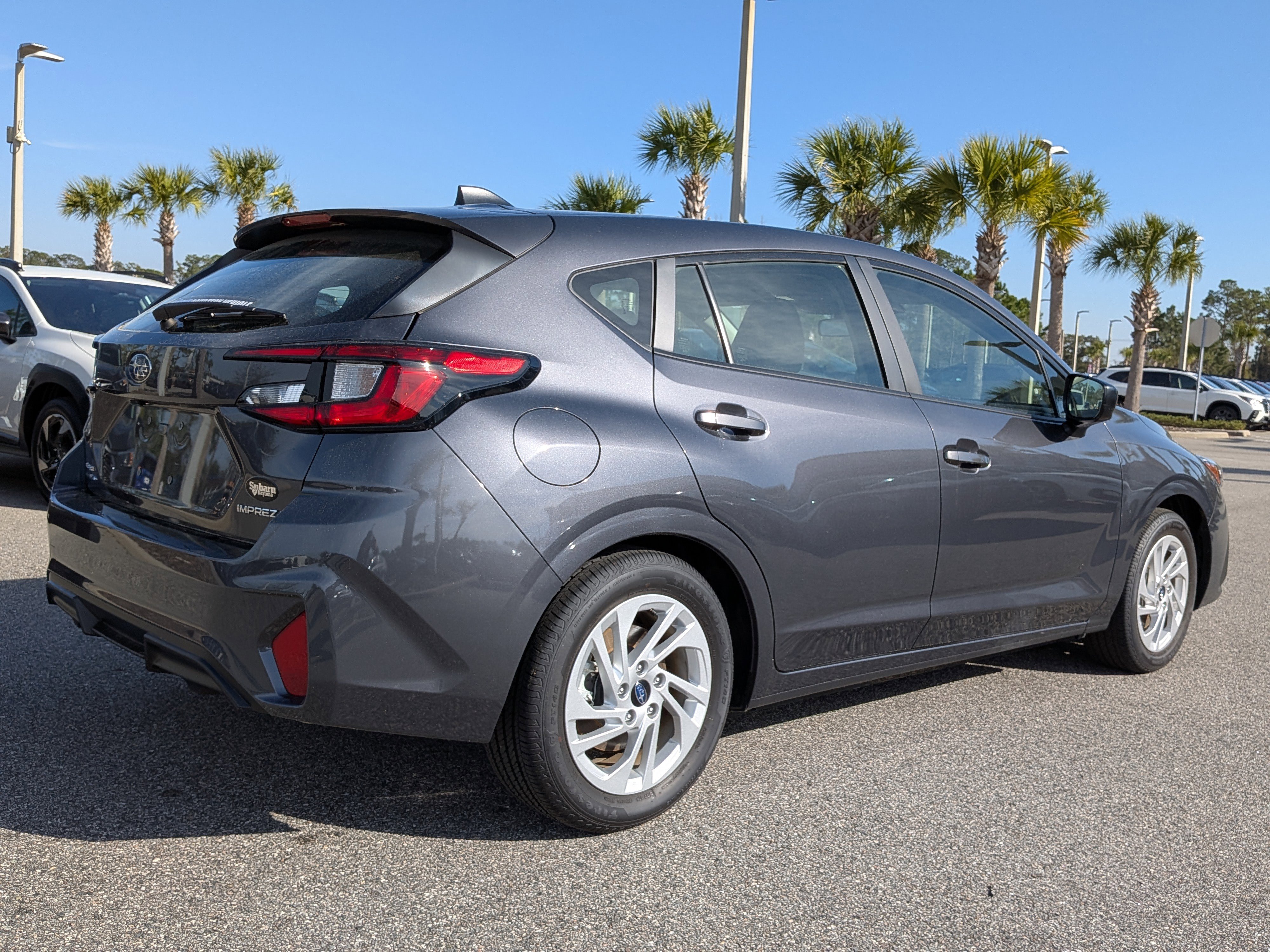 Certified 2025 Subaru Impreza 2.0i image 4