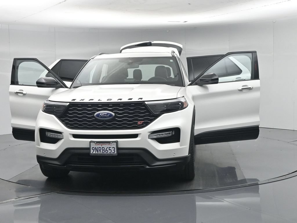 Used 2024 Ford Explorer ST w/ Equipment Group 401A AWD/4WD image 38