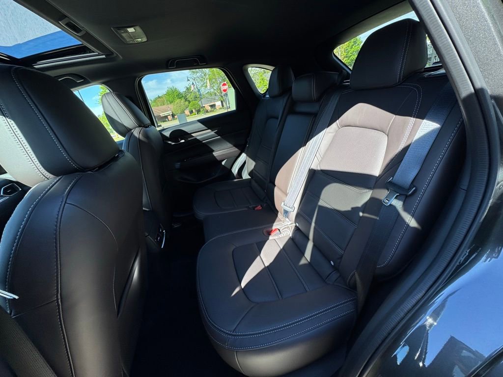 Used 2025 MAZDA CX-5 Signature image 32