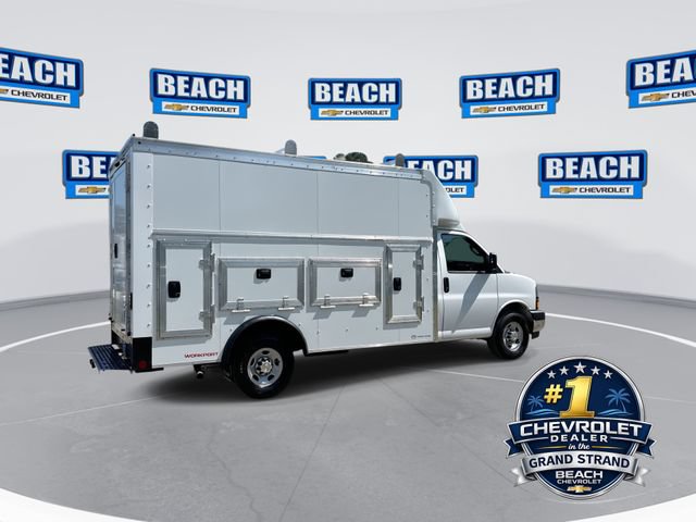 New 2026 Chevrolet Express 3500 w/ Power Convenience Package RWD image 9
