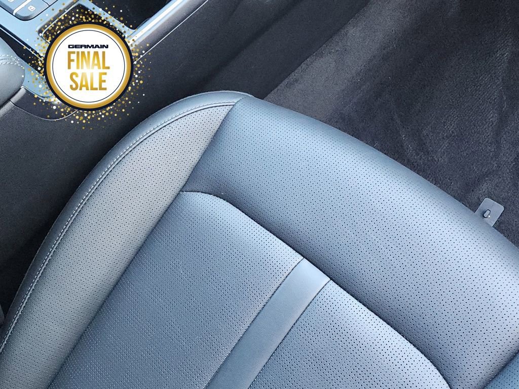 Certified 2025 Kia Sorento S image 25