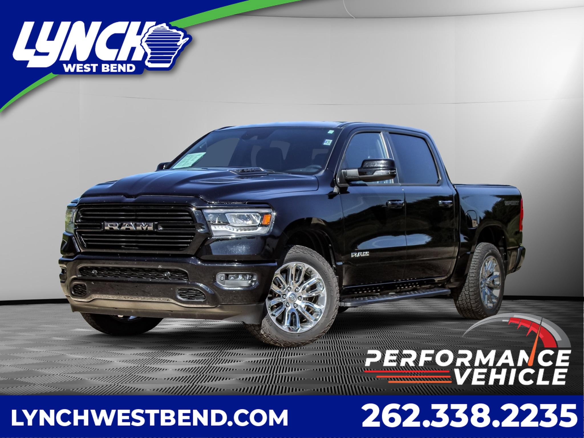 Used 2023 RAM 1500 Laramie AWD/4WD image 1