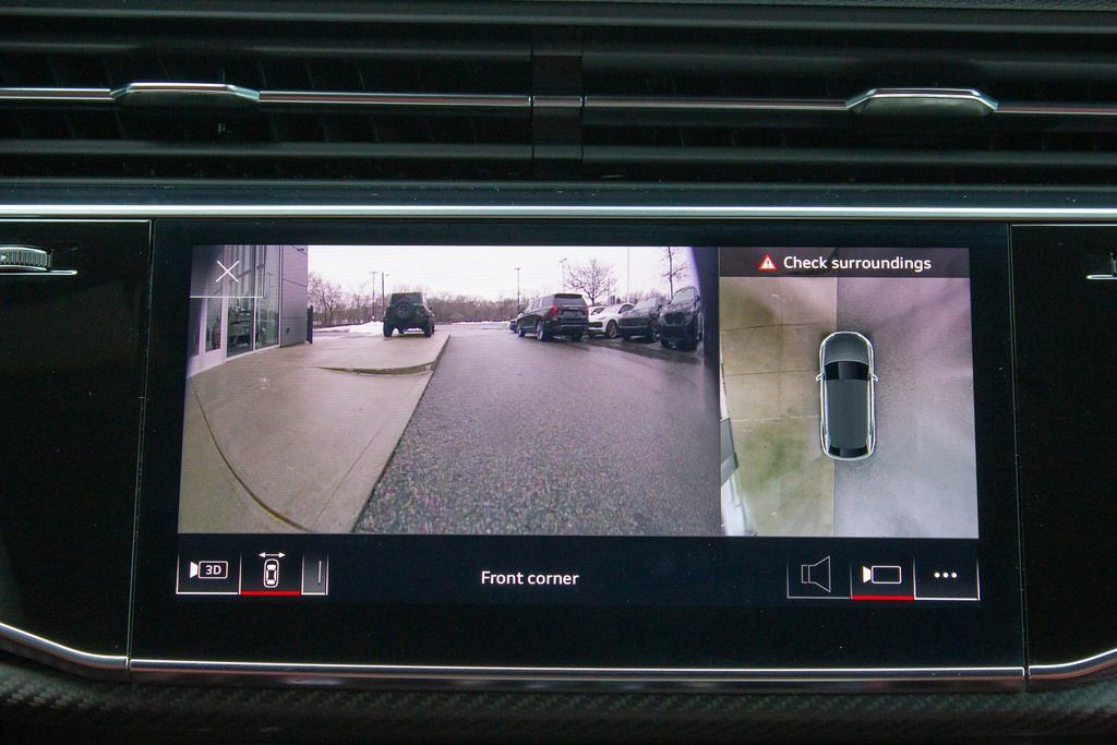 Used 2025 Audi SQ8 Premium Plus w/ 23" Wheel Package image 18