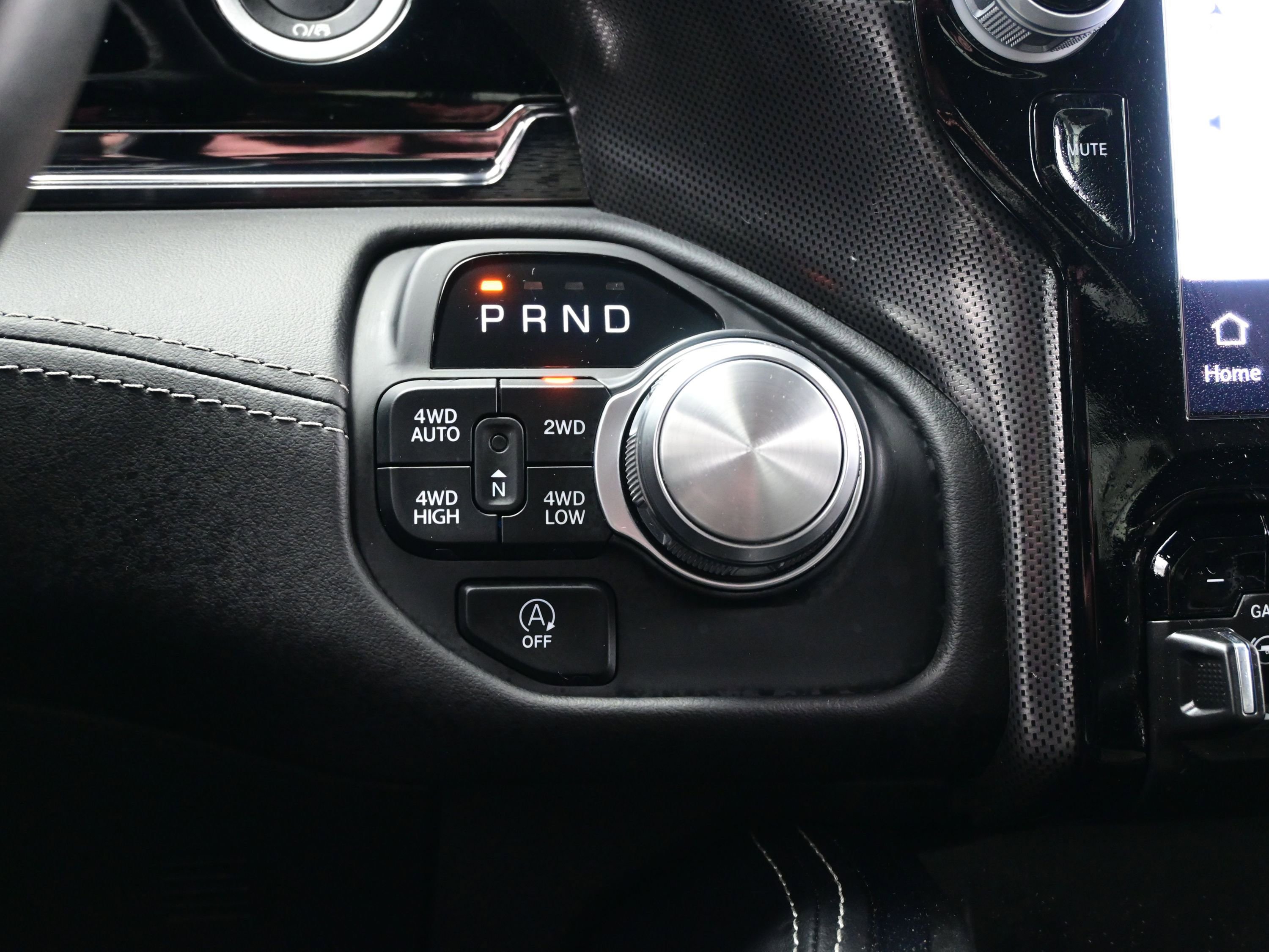 Used 2025 RAM 1500 Limited image 21