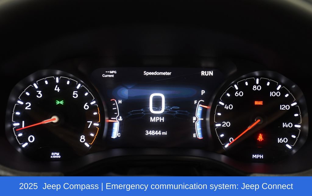 Used 2025 Jeep Compass Latitude w/ Sun & Sound Group AWD/4WD image 14