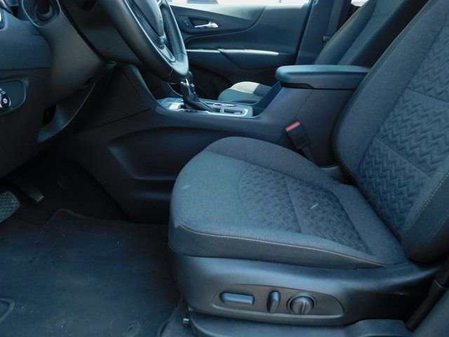 Used 2024 Chevrolet Equinox LT AWD/4WD image 9