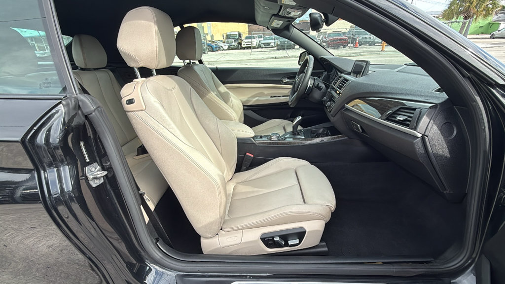Used 2016 BMW M235i xDrive Convertible AWD/4WD image 43