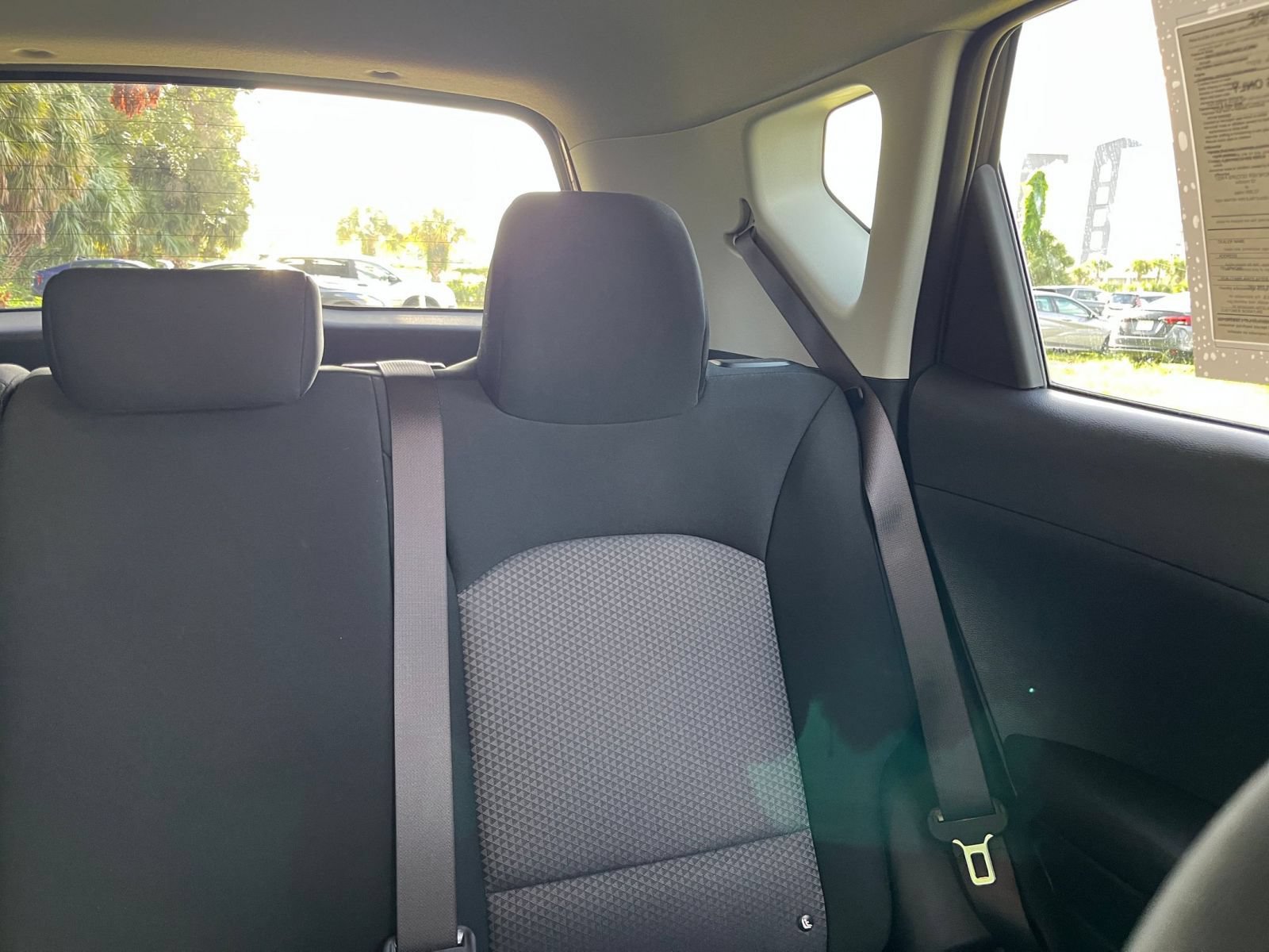 Used 2025 Kia Soul LX w/ LX Technology Package FWD image 35