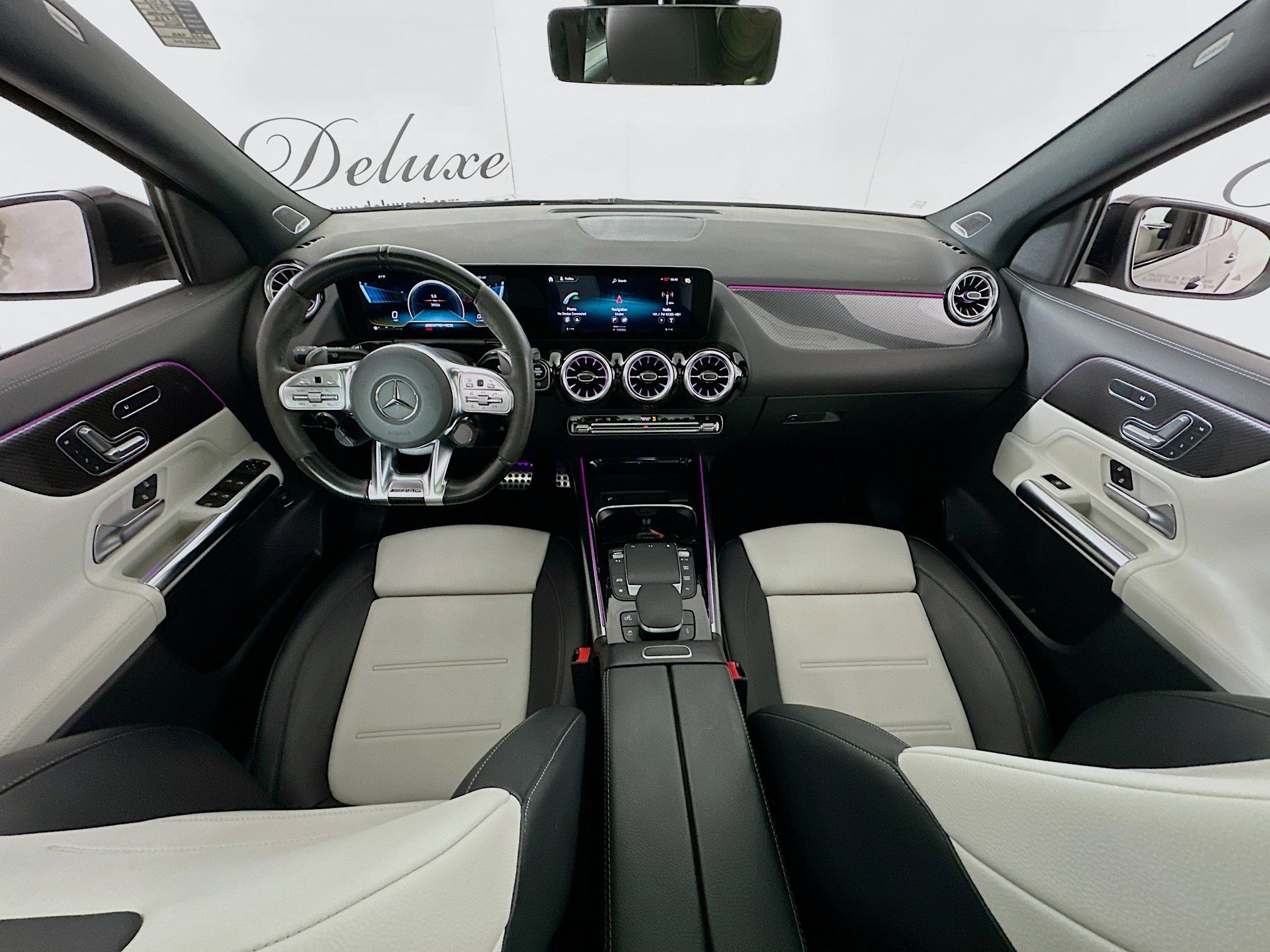 Used 2022 Mercedes-Benz GLA 35 AMG 4MATIC w/ Premium Package image 19